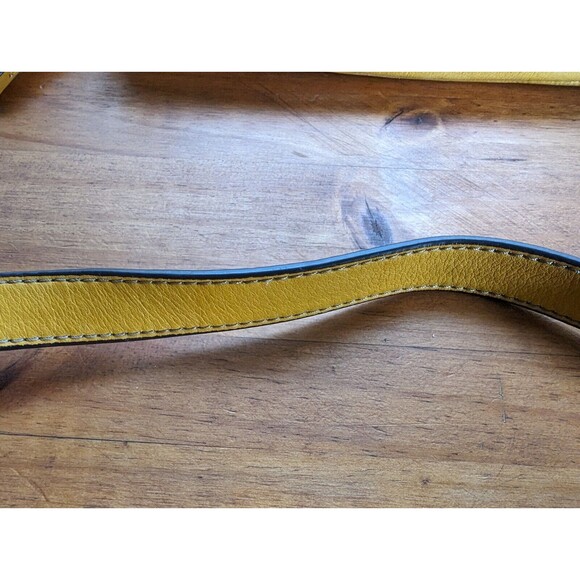 B. Makowsky Organizer Mustard & Brown Genuine Leather Messenger Cross-body bag - Picture 16 of 16